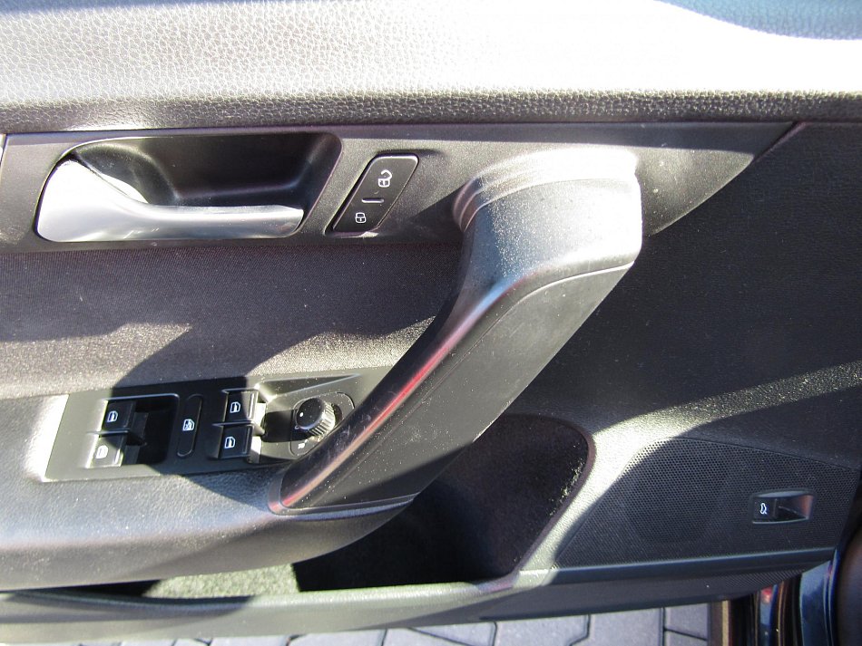 Volkswagen Passat 2.0 TDi R-Line