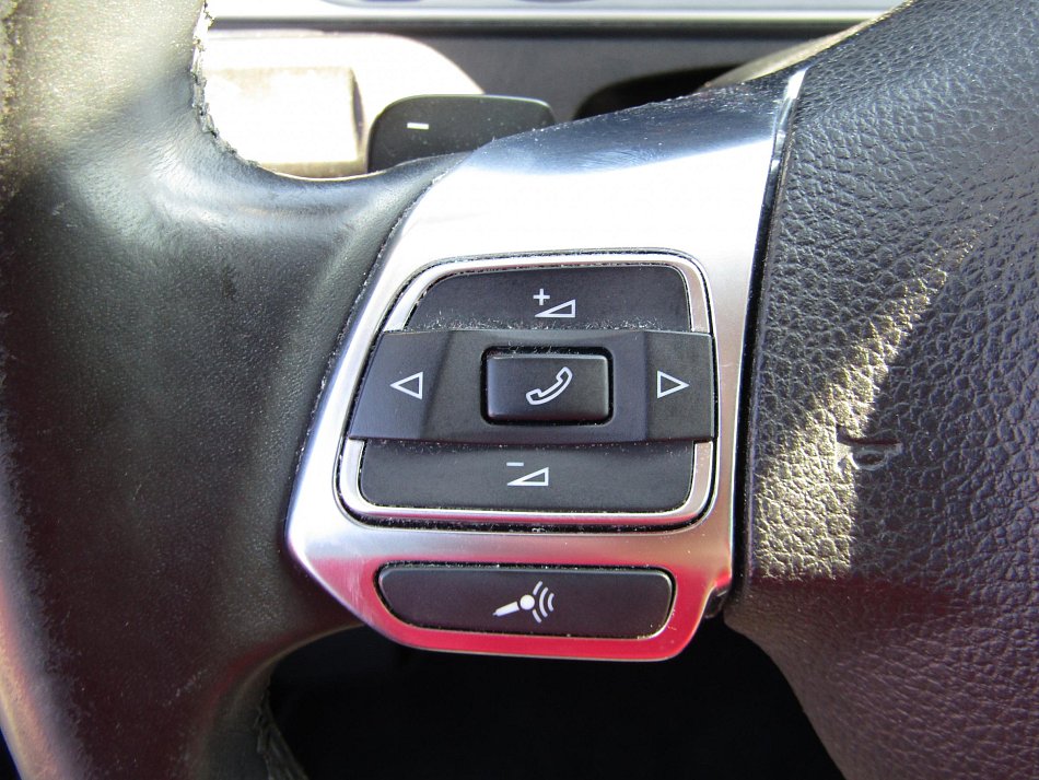 Volkswagen Passat 2.0 TDi R-Line