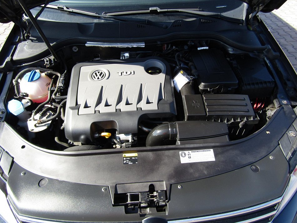 Volkswagen Passat 2.0 TDi R-Line