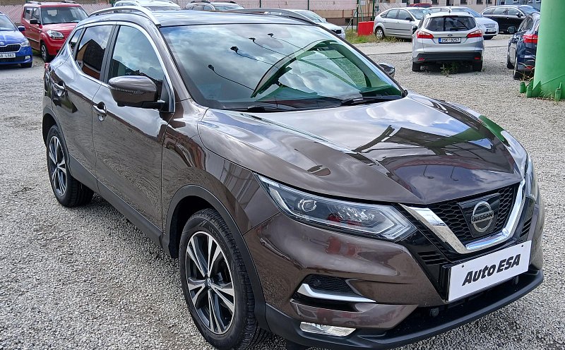 Nissan Qashqai 1.2DIG-T Connect