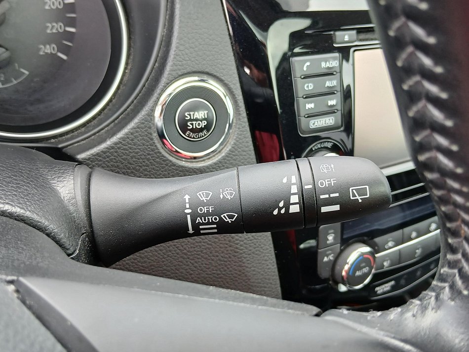 Nissan Qashqai 1.2DIG-T Connect