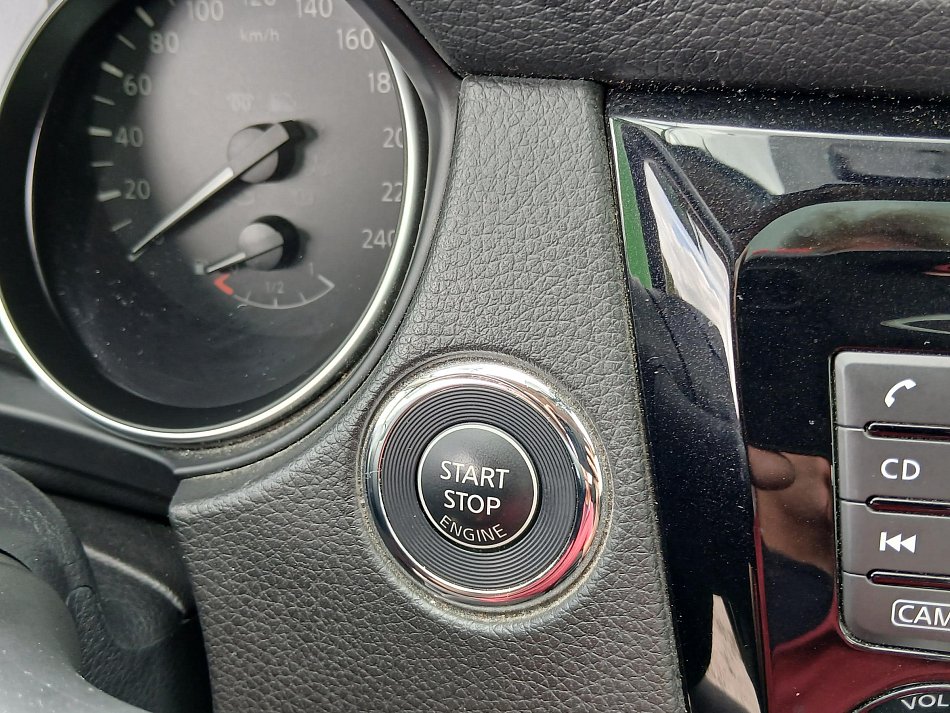 Nissan Qashqai 1.2DIG-T Connect