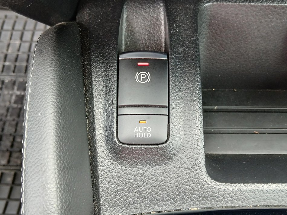 Nissan Qashqai 1.2DIG-T Connect