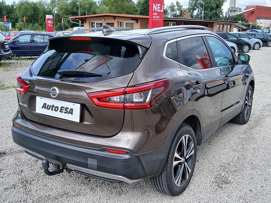 Nissan Qashqai 1.2DIG-T Connect