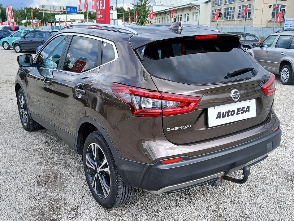 Nissan Qashqai 1.2DIG-T Connect