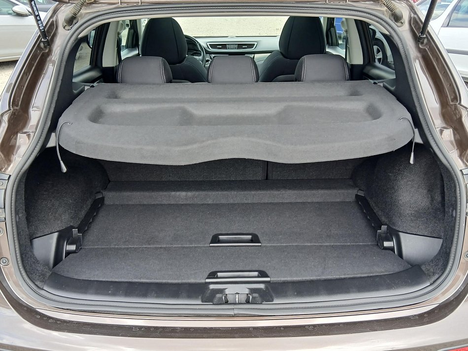 Nissan Qashqai 1.2DIG-T Connect