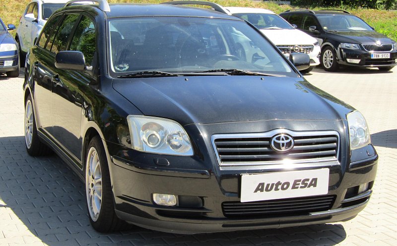 Toyota Avensis 1.8i 