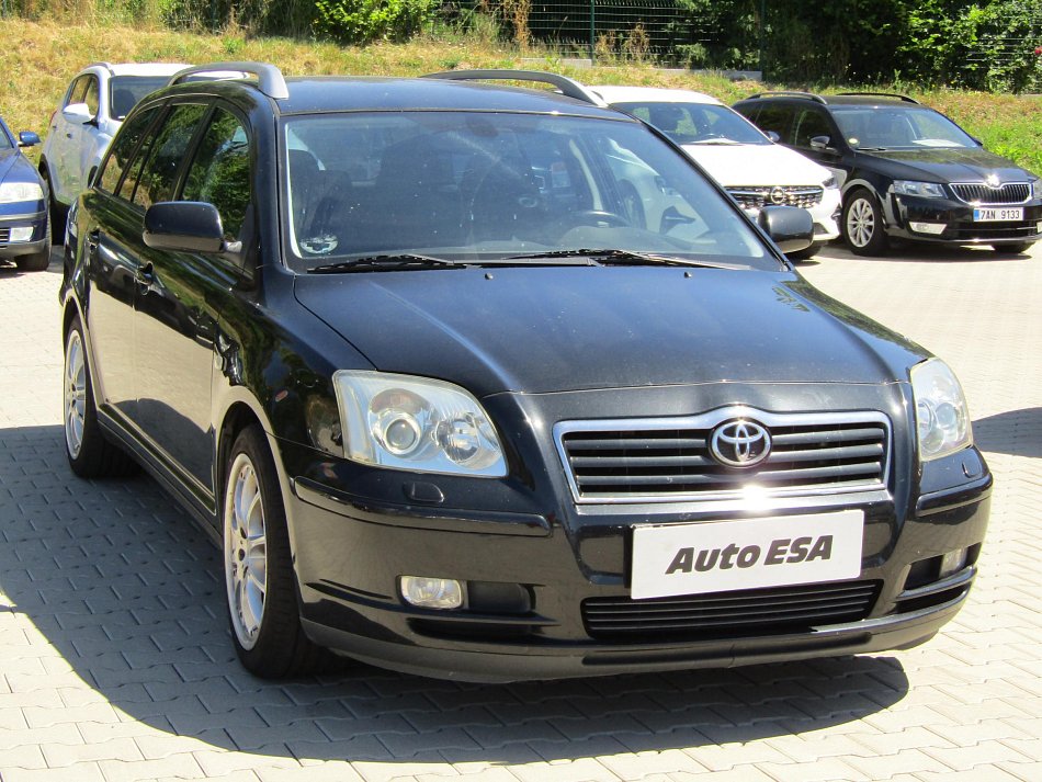 Toyota Avensis 1.8i 