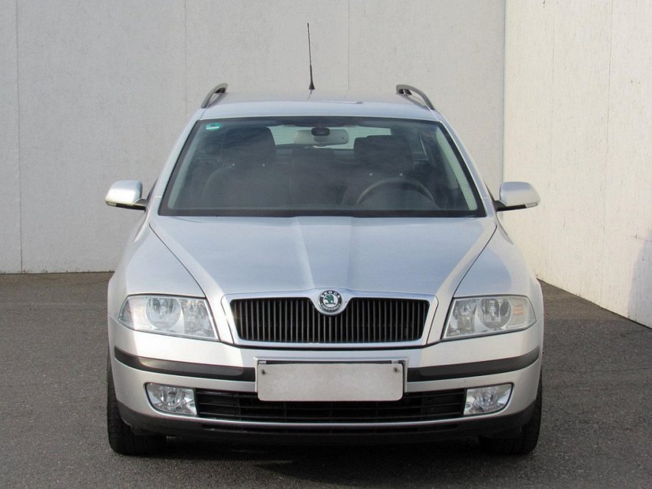 Škoda Octavia II 1.6 FSi 