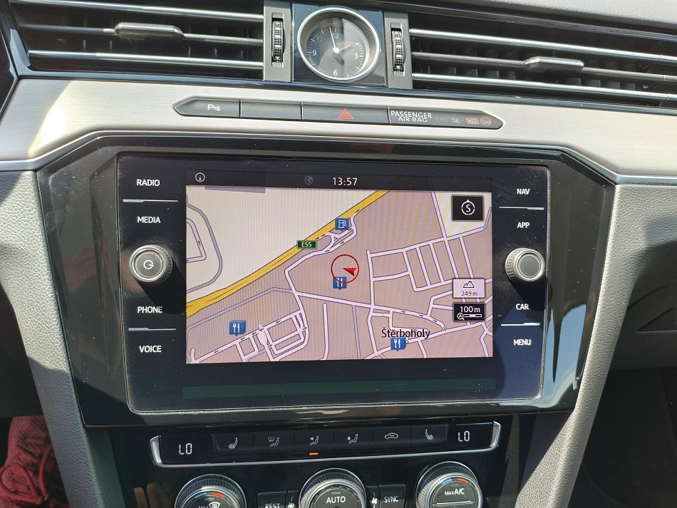 Volkswagen Passat 1.5 TSi Highline