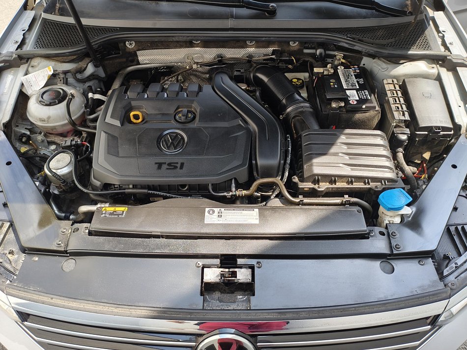 Volkswagen Passat 1.5 TSi Highline