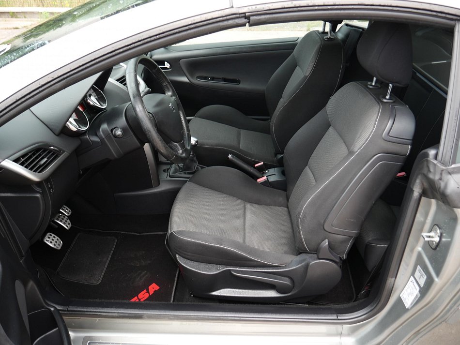Peugeot 207 1.6 VTi 