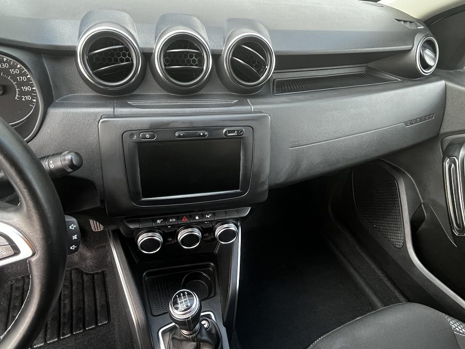 Dacia Duster 1.6i 