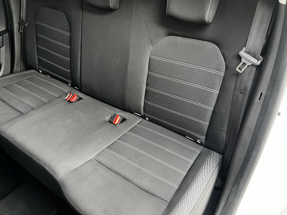 Dacia Duster 1.6i 