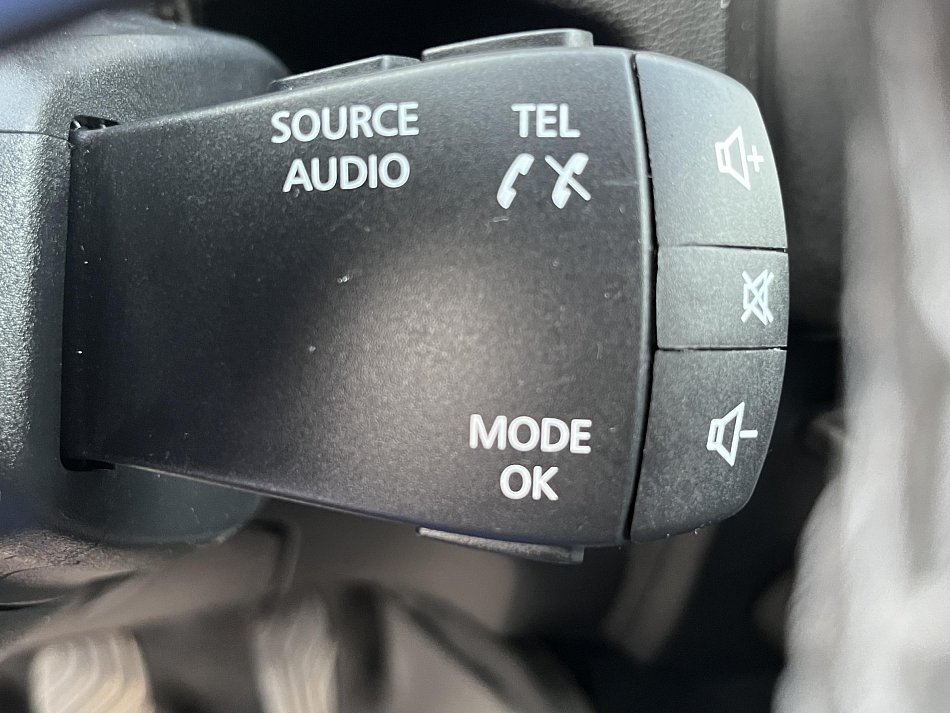 Dacia Duster 1.6i 