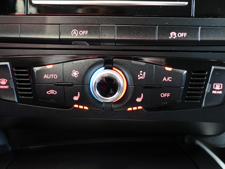 Audi A4 2.0 TDi 