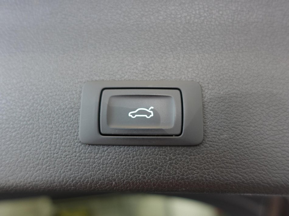 Audi A4 2.0 TDi 