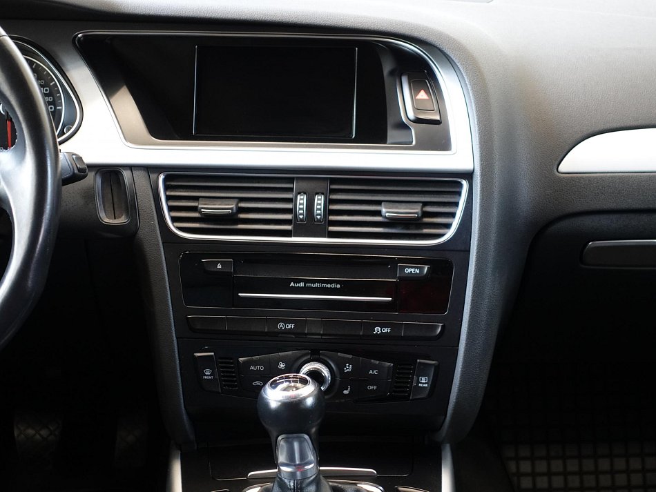 Audi A4 2.0 TDi 