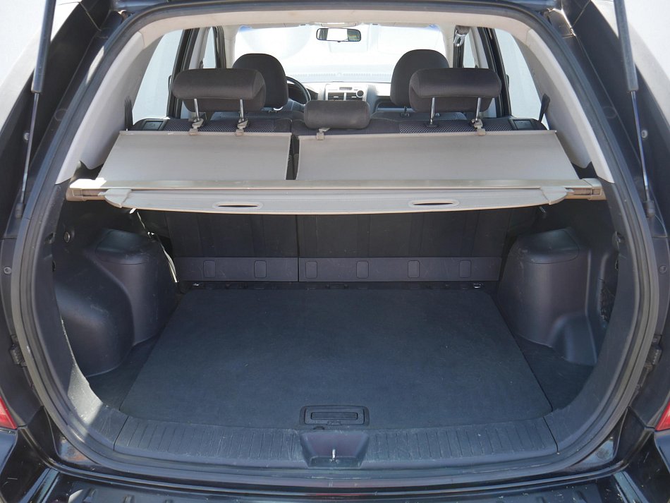 Kia Sportage 2.0 i 