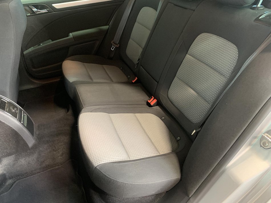 Škoda Superb II 2.0 TDi Ambition