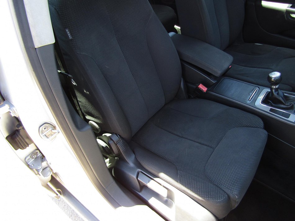 Volkswagen Passat 1.9 TDi 