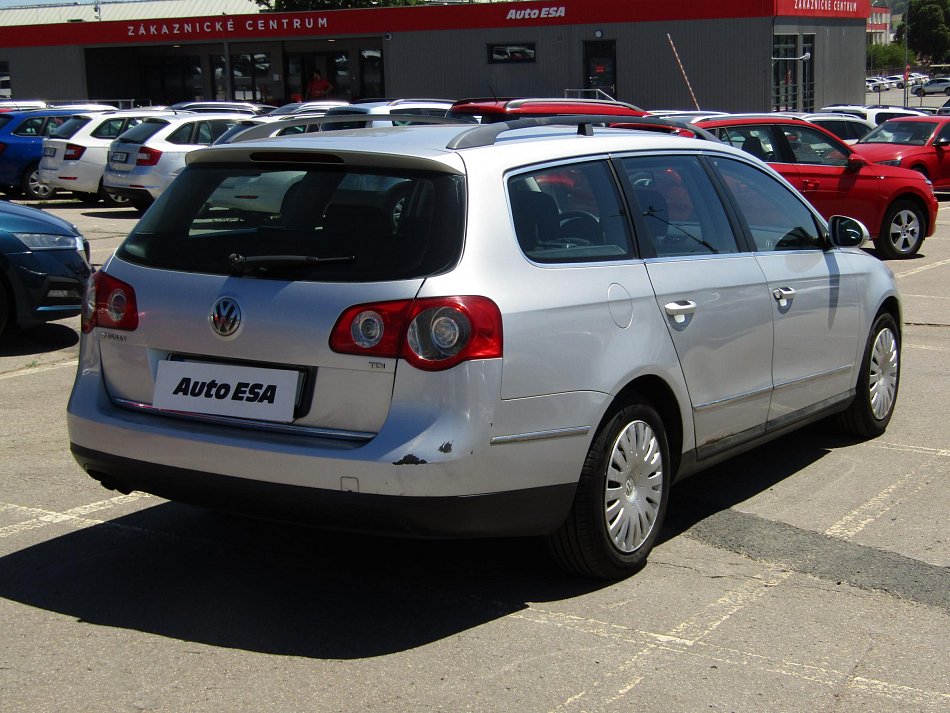 Volkswagen Passat 1.9 TDi 
