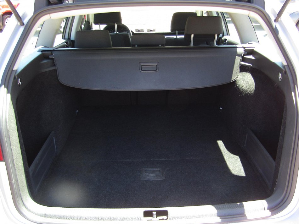 Volkswagen Passat 1.9 TDi 