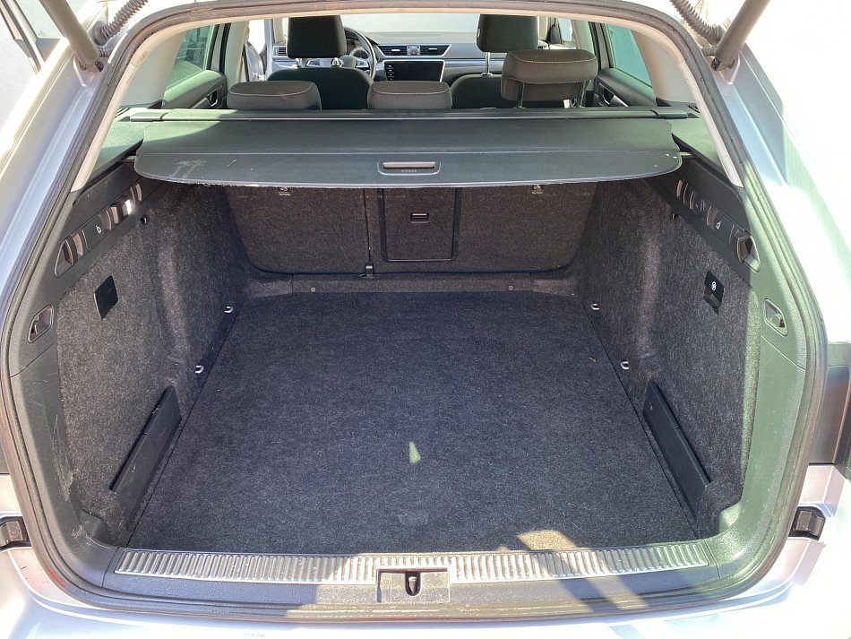 Škoda Superb III 2.0 TDi Style