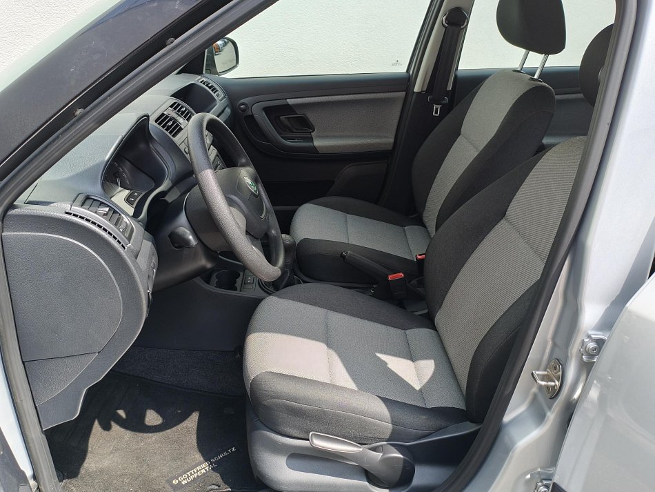 Škoda Fabia II 1.4 16V Cool Edition