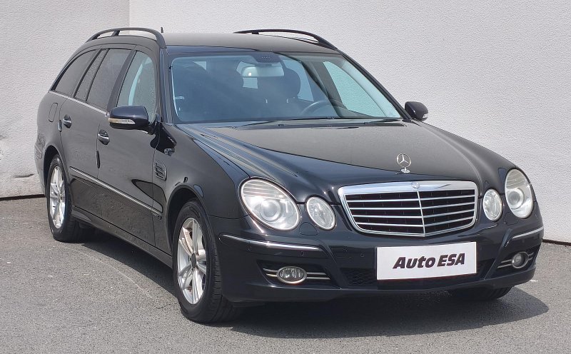 Mercedes-Benz Třída E 1.8 K Avantgarde 200