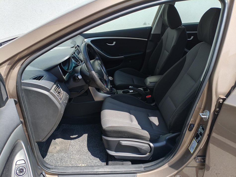 Hyundai I30 1.6 CRDi 