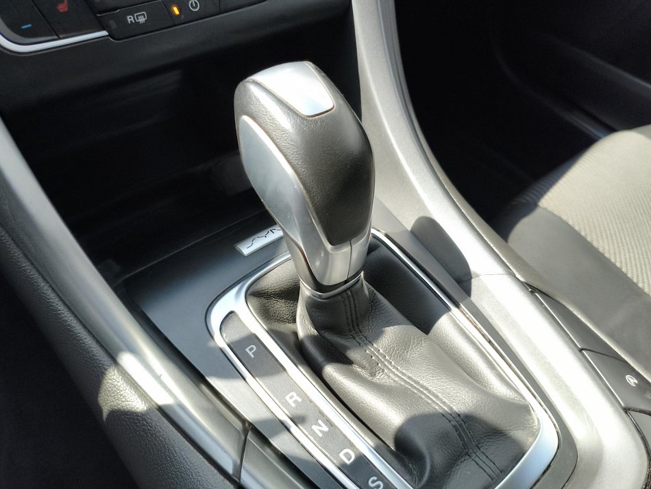 Ford Mondeo 2.0  4x4