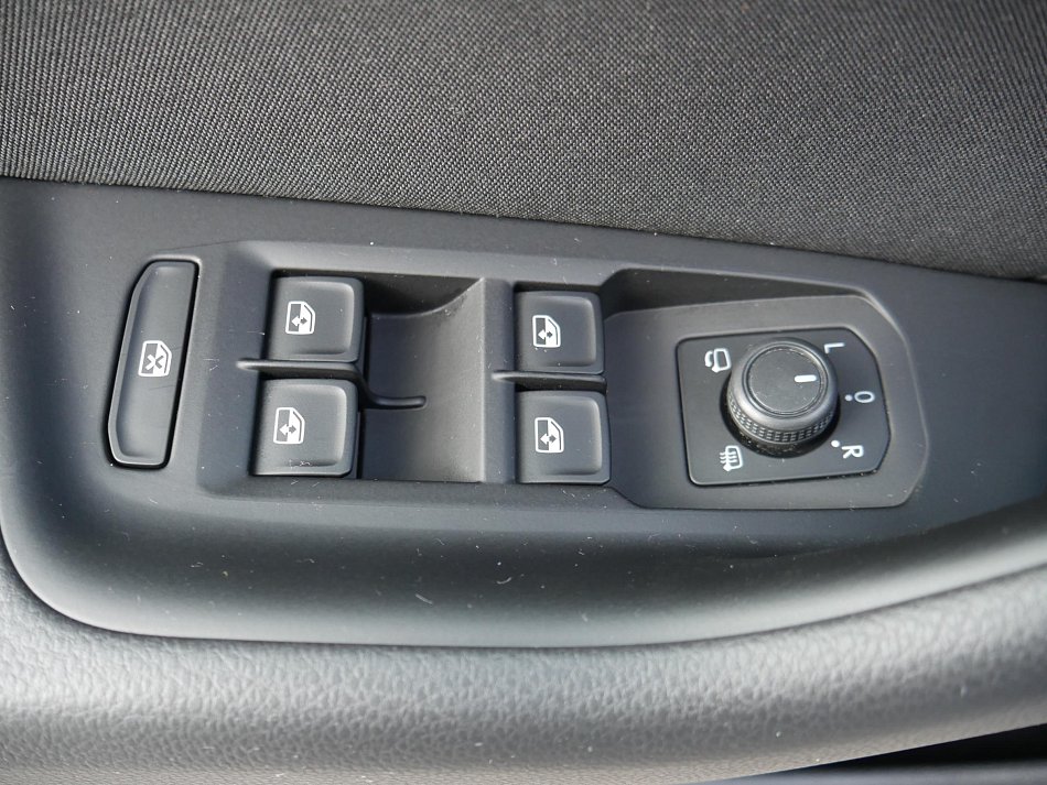 Volkswagen Passat 2.0 TDi 