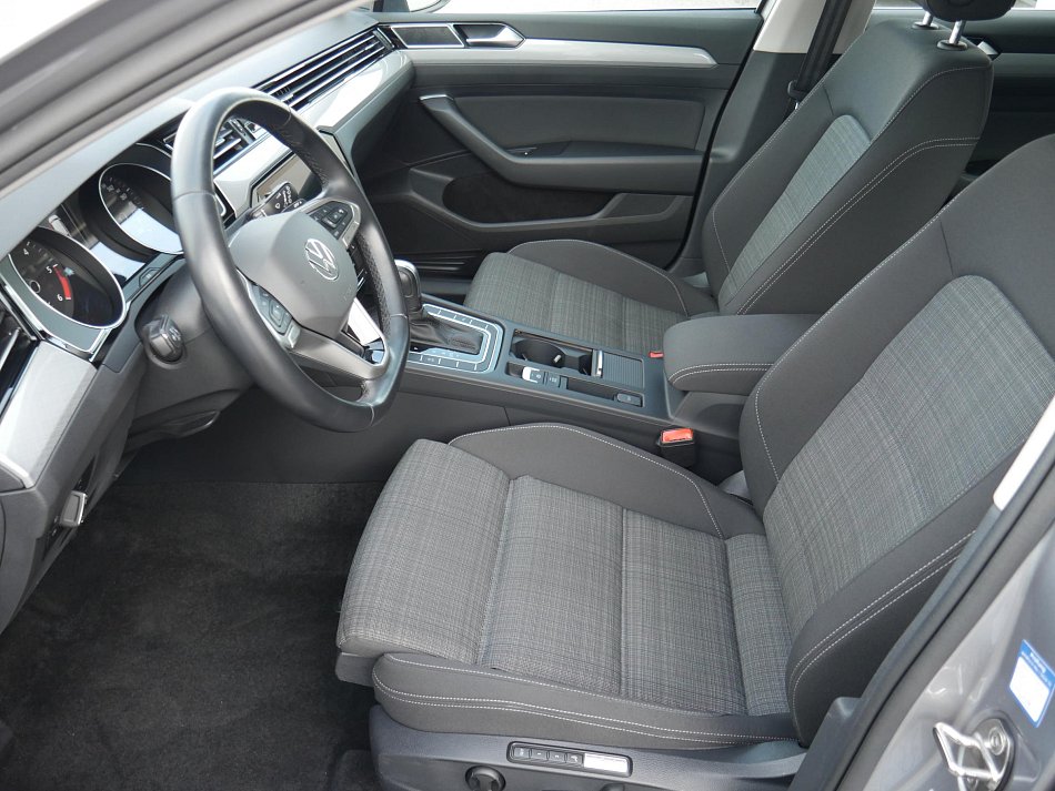 Volkswagen Passat 2.0 TDi 
