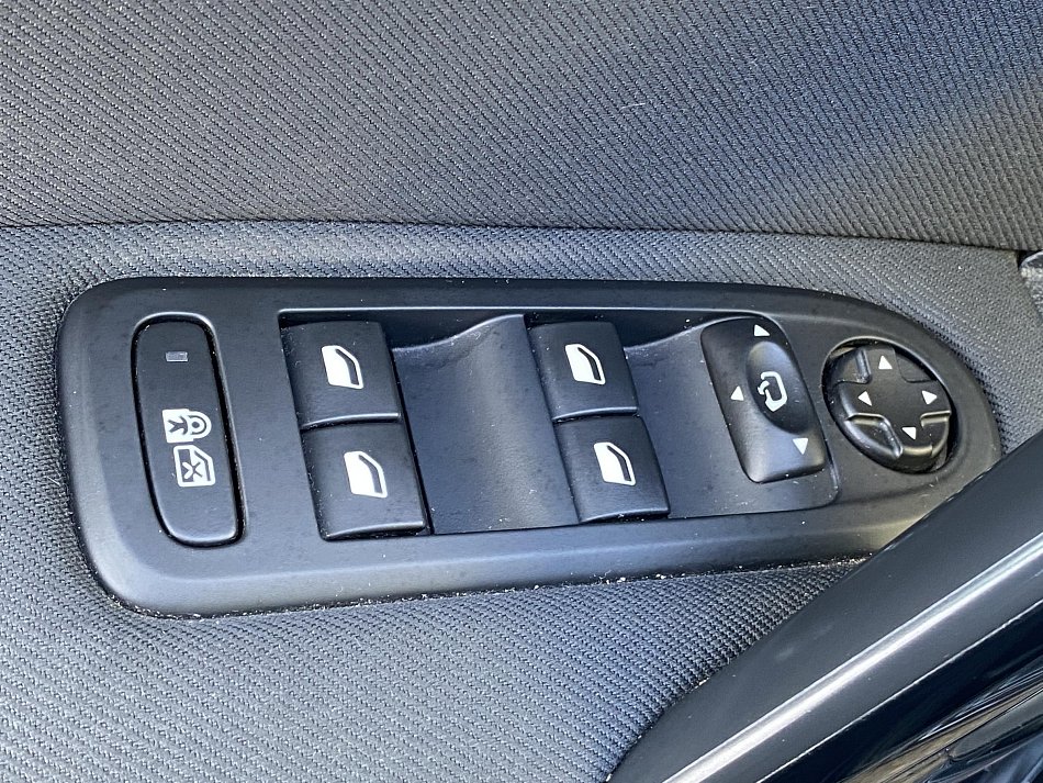 Peugeot 508 2.0HDi 