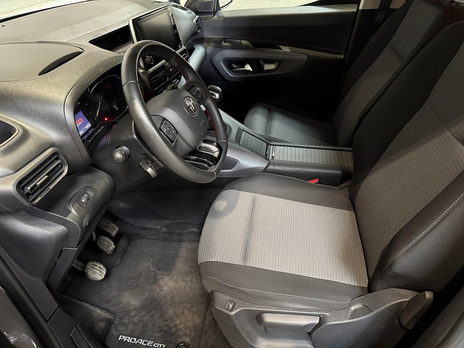 Toyota ProAce City Verso 1.5HDi Family