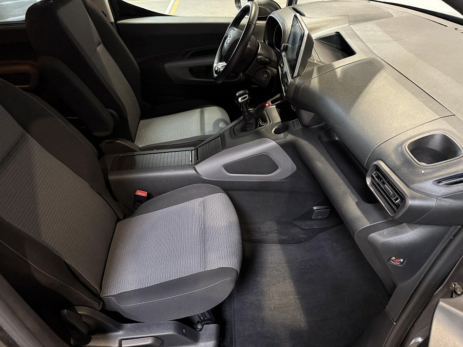 Toyota ProAce City Verso 1.5HDi Family