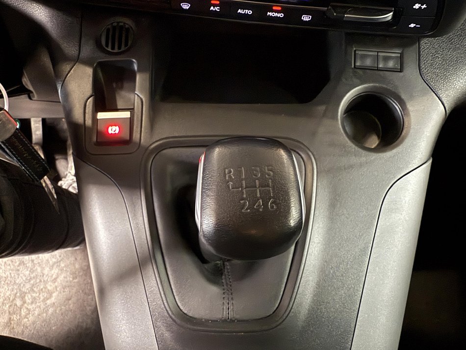 Toyota ProAce City Verso 1.5HDi Family