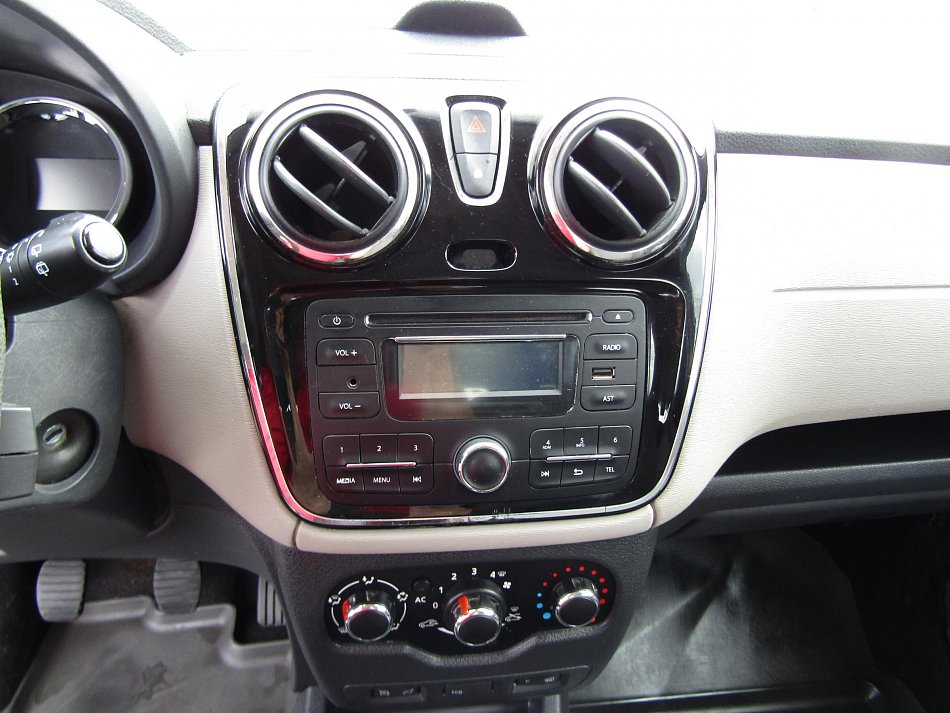 Dacia Lodgy 1.6MPi 