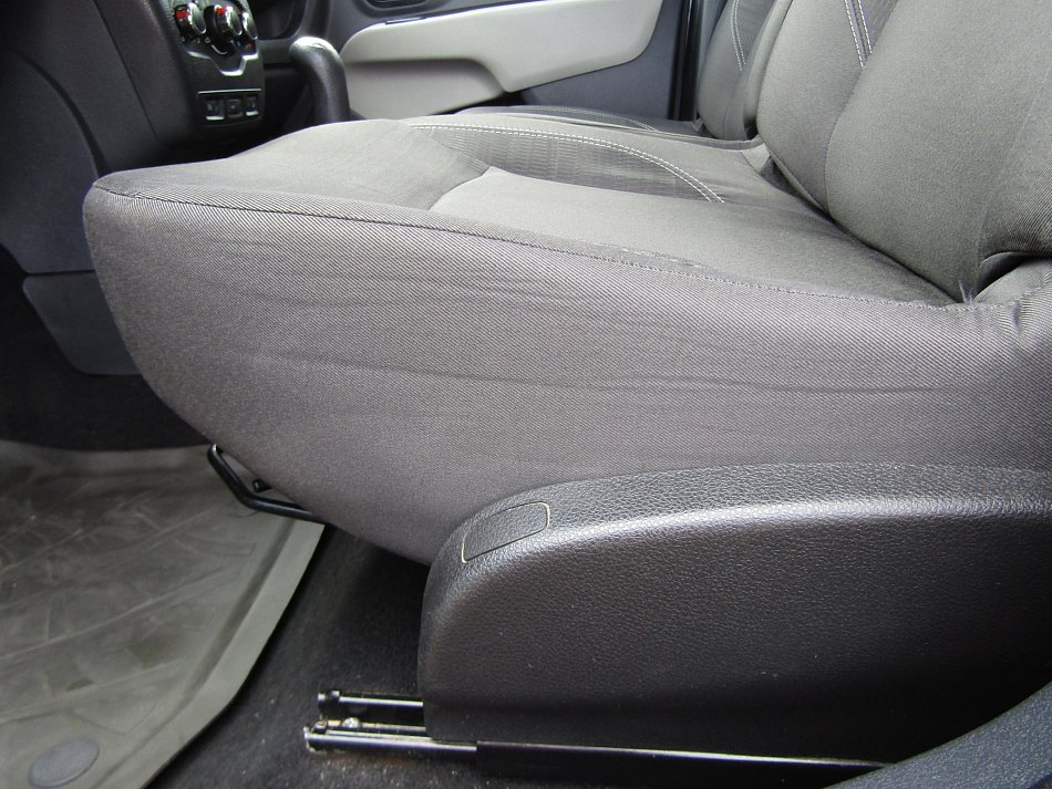 Dacia Lodgy 1.6MPi 