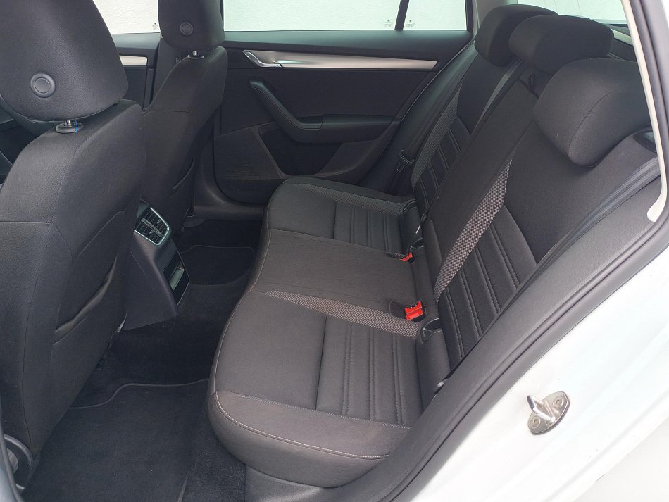 Škoda Octavia III 1.4 TSi Ambition