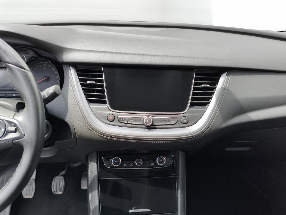 Opel Grandland X 1.2 T Edition