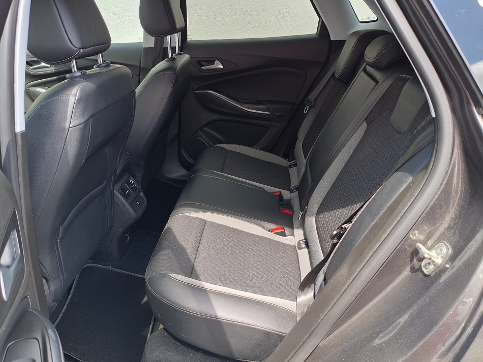 Opel Grandland X 1.2 T Edition