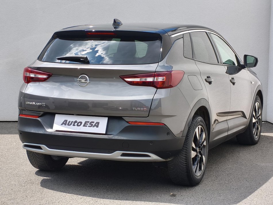 Opel Grandland X 1.2 T Edition