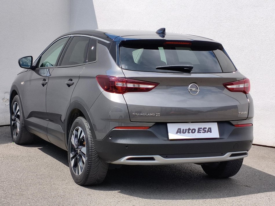 Opel Grandland X 1.2 T Edition