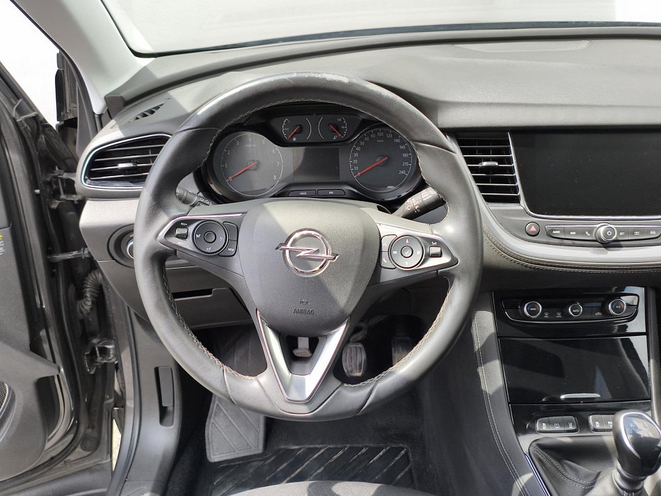 Opel Grandland X 1.2 T Edition