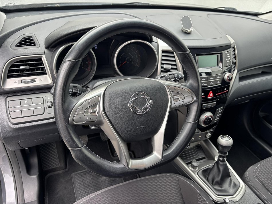SsangYong Tivoli 1.6 e-XGi 