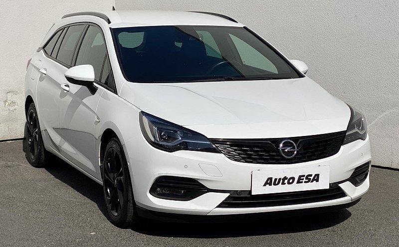Opel Astra 1.5CDTi  Sports Tourer+