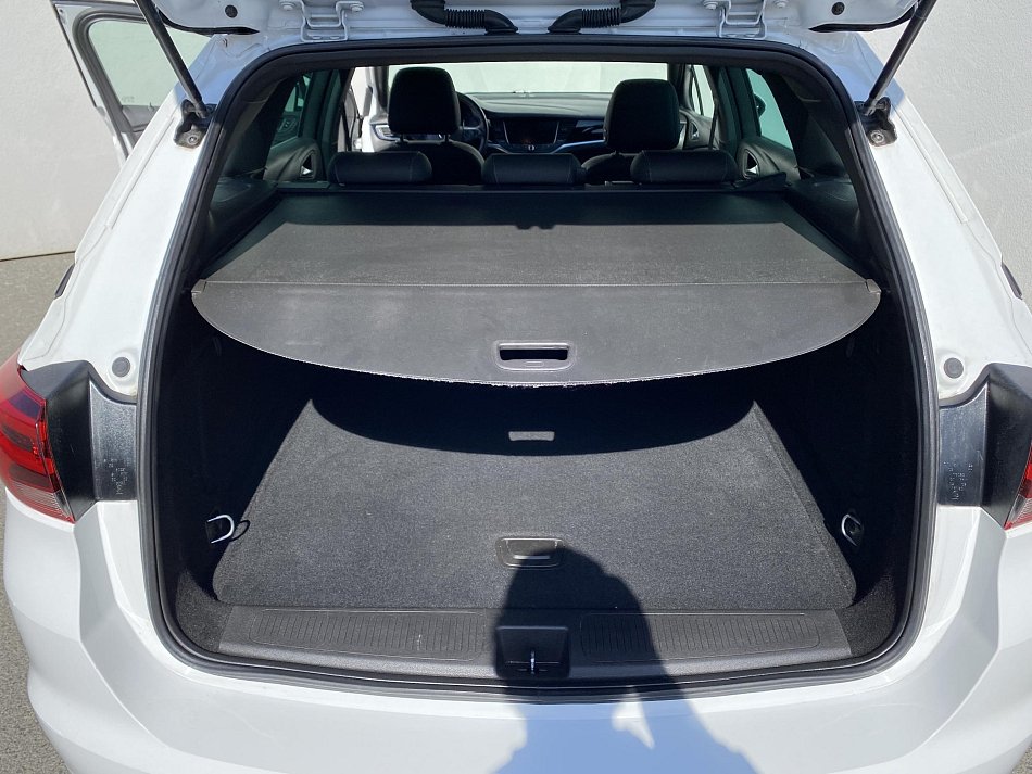 Opel Astra 1.5CDTi  Sports Tourer+
