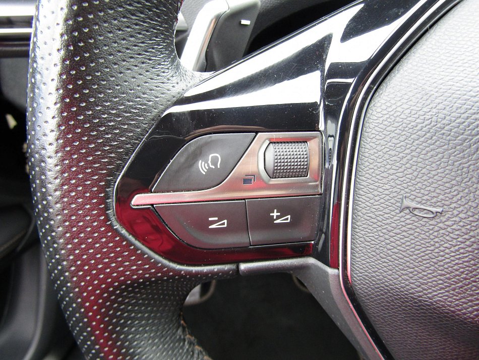 Peugeot 3008 2.0HDi 